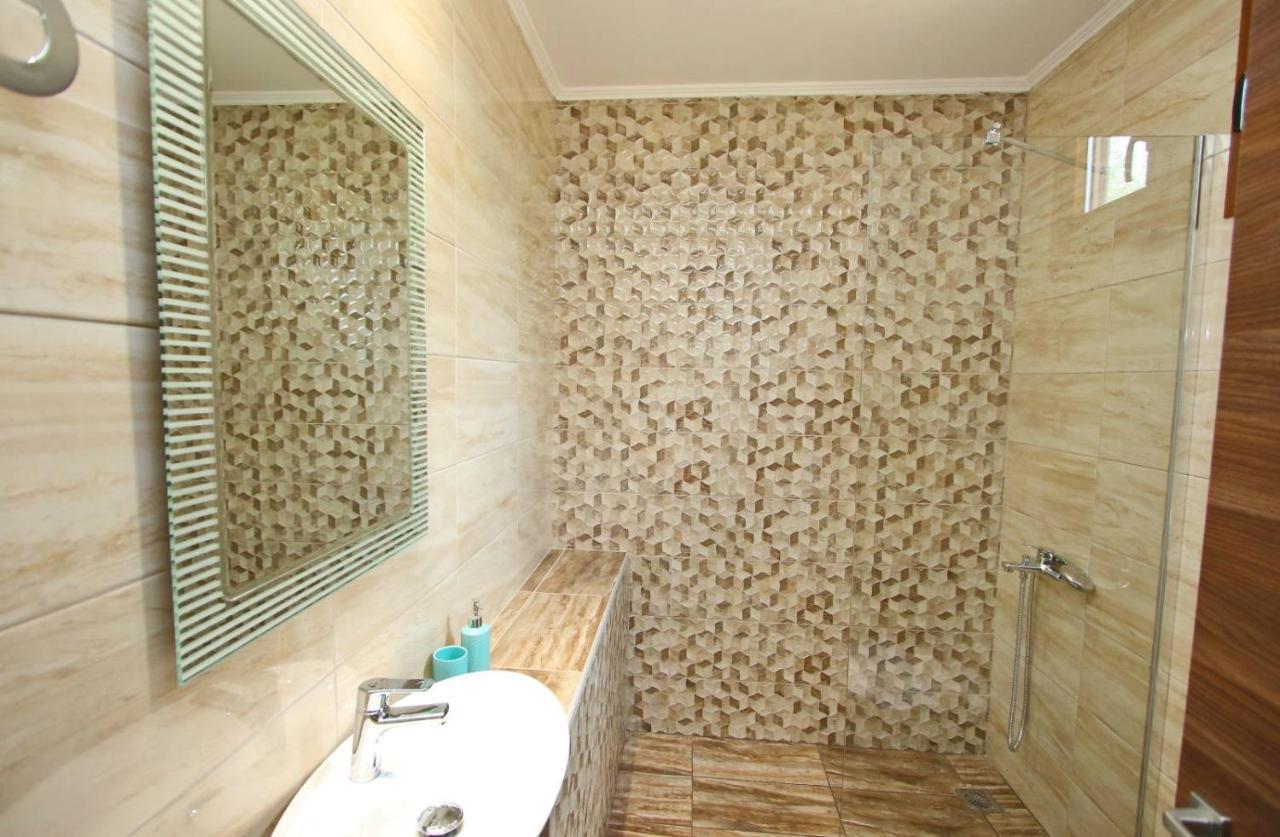 Panos House Apartment กอยนิรา ภายนอก รูปภาพ