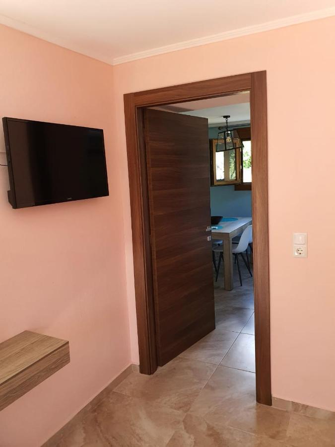 Panos House Apartment กอยนิรา ภายนอก รูปภาพ